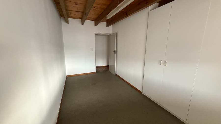 To Let 4 Bedroom Property for Rent in Knysna Central Western Cape